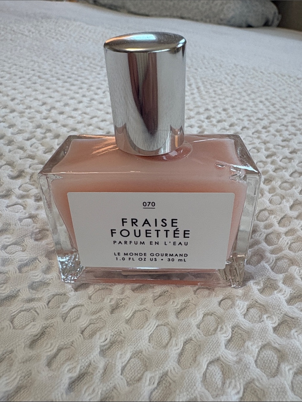 Fraise Fouettée Parfum En L'Eau — Pink Women's Fragrance by (No Brand)